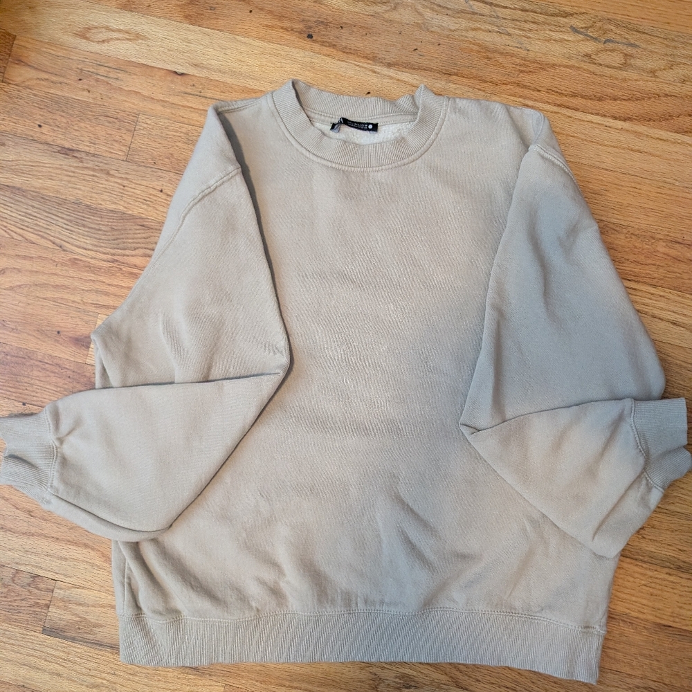 Zara Neutral Tan Crewneck Sweatshirt Like New # 106